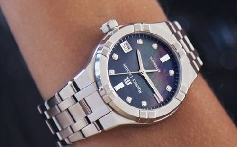 上海艾美表維修時(shí)間多久