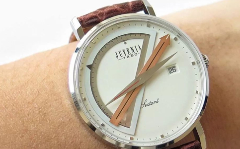 尊皇手表走時變慢的處理方案