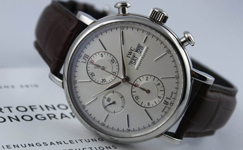 萬(wàn)國(guó)手表維修中心電話（萬(wàn)國(guó)手表久置不用不走了）